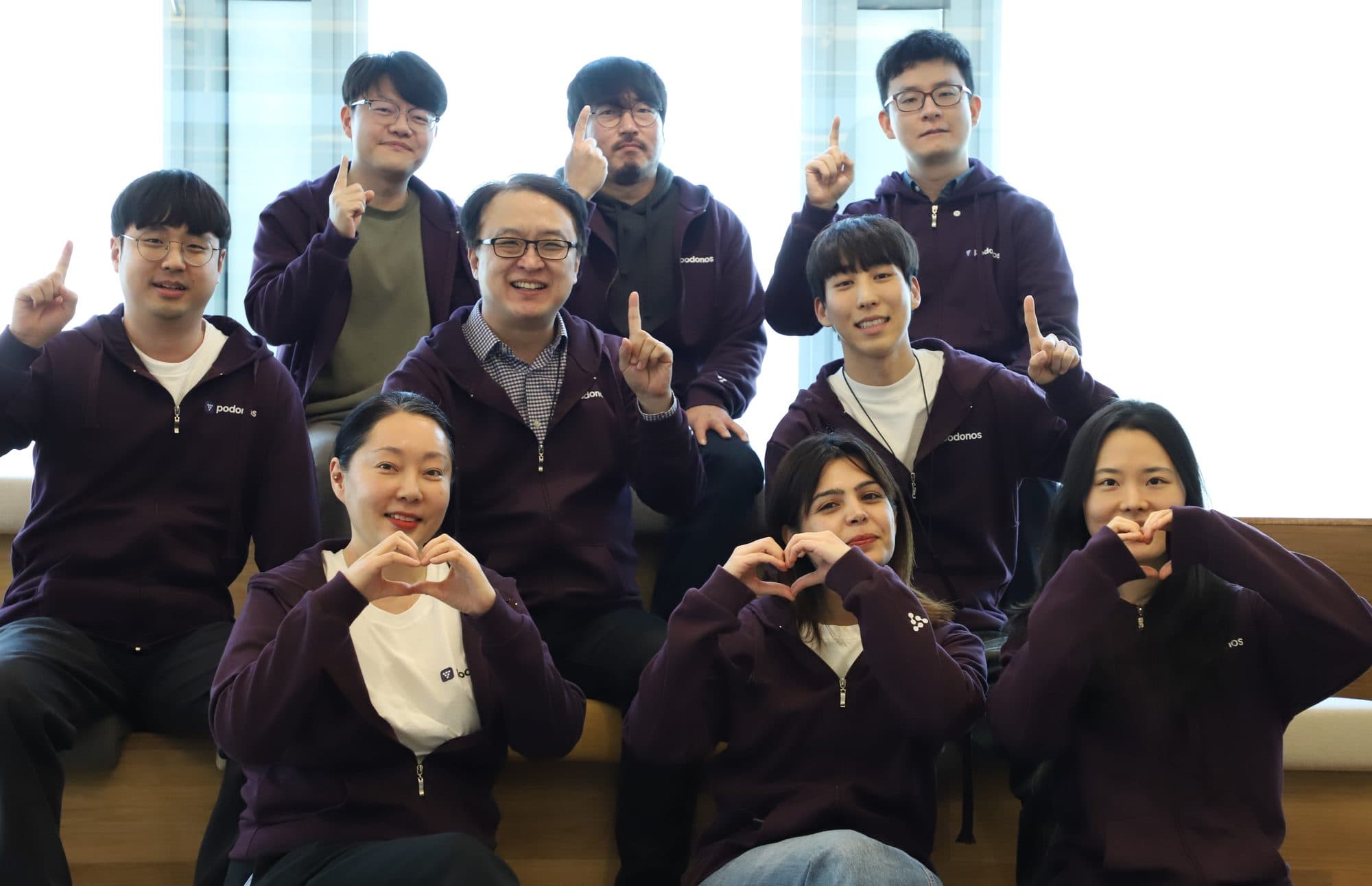 The Onepin team